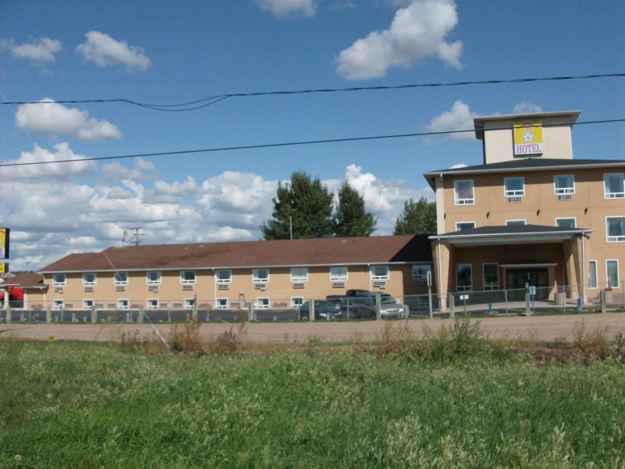 Lone Star Hotel North Battleford Exteriér fotografie
